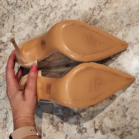 Perfect nude and clear heals - Picture 3 of 5